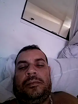 Ben joseph1976 online show from 6, 1, 2025