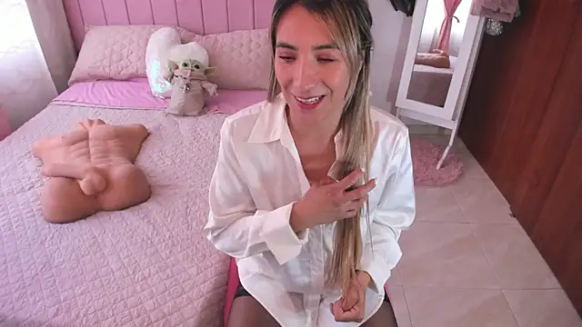 whitneyhot online show from 27, 2, 2025