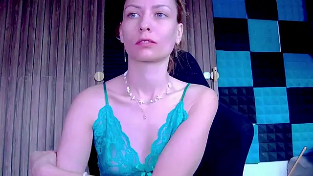 karo123421 online show from 14, 3, 2025