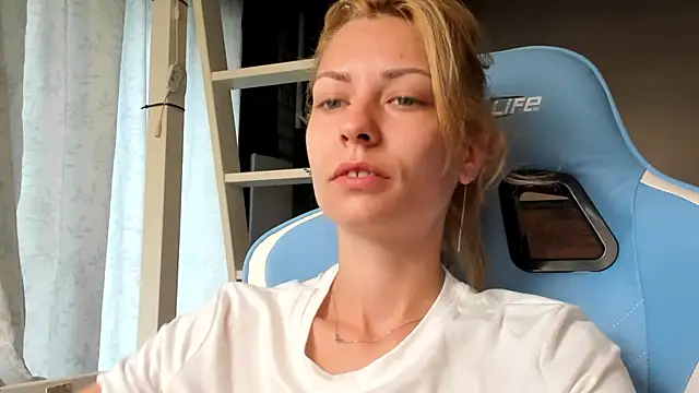 karo123421 online show from 11, 9, 2025