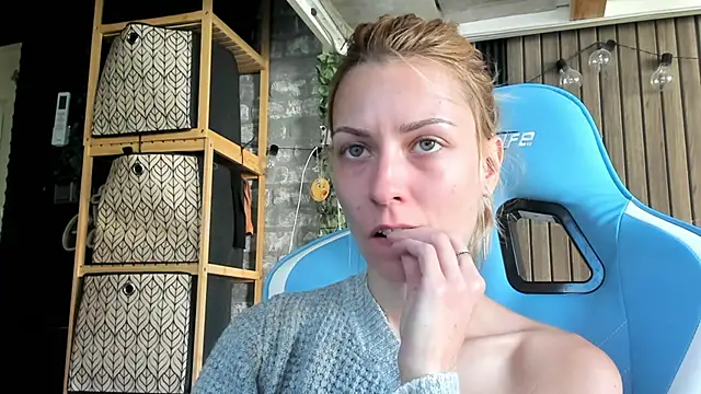 karo123421 online show from 23, 9, 2025