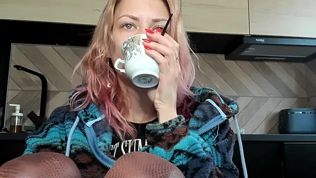 karo123421 online show from 2, 12, 2025