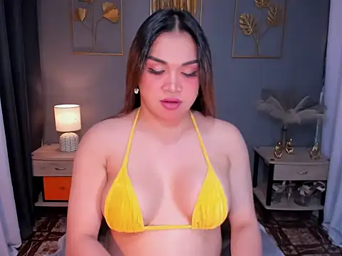 MaxeneCullens online show from 3, 12, 2024