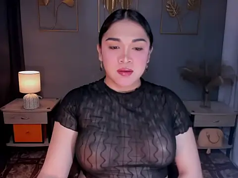 MaxeneCullens online show from 10, 11, 2025