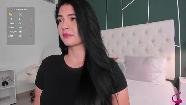 Snapshot of Veronicalanx1 chatting on 12, 9, 2025 Veronicalanx1 online show from 12, 9, 2025