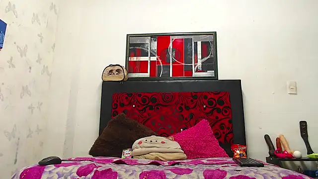 Snapshot of LexiStone_ chatting on 24, 10, 2025 LexiStone online show from 24, 10, 2025