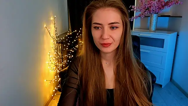 Adelyna Bird online show from 12, 4, 2026