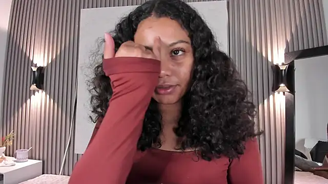 Zafiiraa online show from 18, 3, 2026