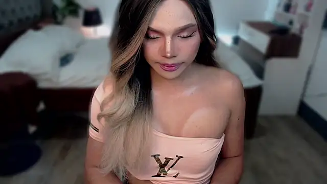 Snapshot of liaa_lurrecams chatting on 16, 12, 2025 liaa lurrecams online show from 16, 12, 2025