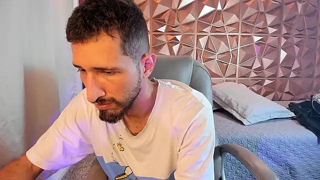 sam bisex online show from 18, 3, 2026