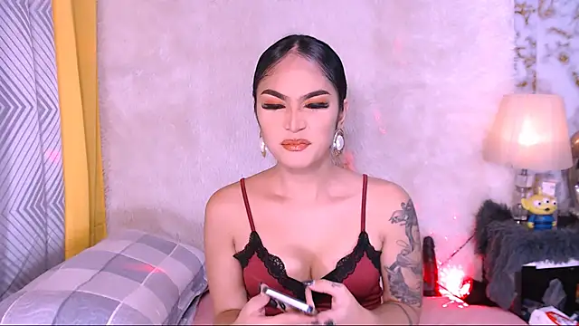 Oriental Tiara online show from 23, 1, 2025