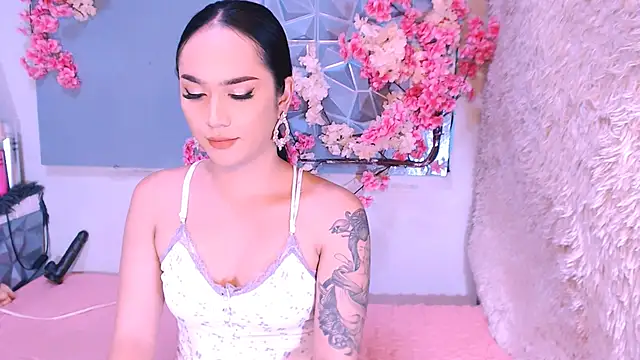 Oriental Tiara online show from 18, 1, 2026