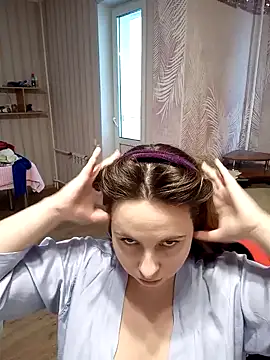 Snapshot of DienkaGreen chatting on 23, 12, 2024 DienkaGreen online show from 23, 12, 2024