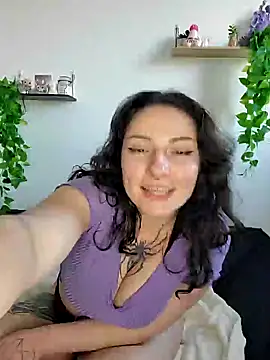 Snapshot of Moxxxie chatting on 14, 3, 2025 Moxxxie online show from 14, 3, 2025