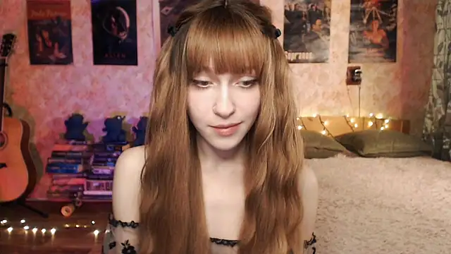 Friendly Ellie online show from 15, 12, 2024