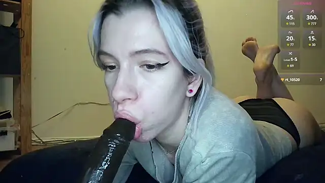 Snapshot of cruellagoth666 chatting on 17, 7, 2026 cruellagoth666 online show from 17, 7, 2026