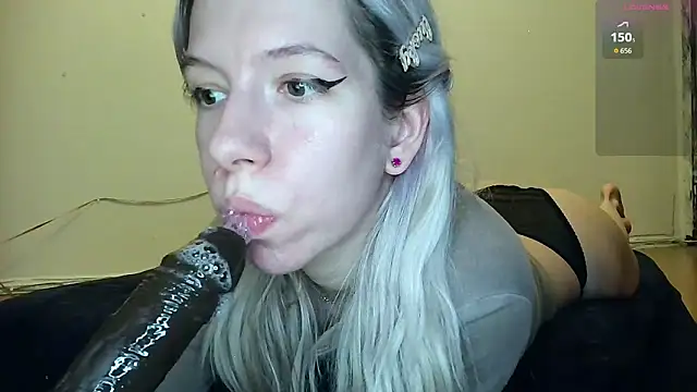 Snapshot of cruellagoth666 chatting on 5, 8, 2026 cruellagoth666 online show from 5, 8, 2026