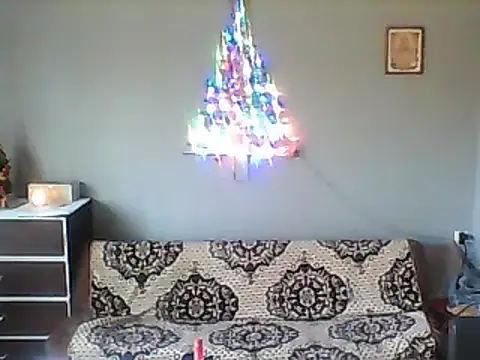 Snapshot of aroj95 chatting on 14, 12, 2025 aroj95 online show from 14, 12, 2025