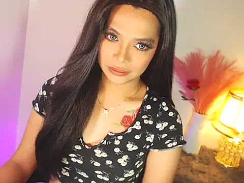 MajesticKitana online show from 4, 11, 2025