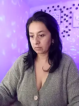 Snapshot of camilalatti chatting on 24, 2, 2025 camilalatti online show from 24, 2, 2025