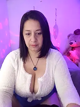 Snapshot of camilalatti chatting on 19, 4, 2026 camilalatti online show from 19, 4, 2026