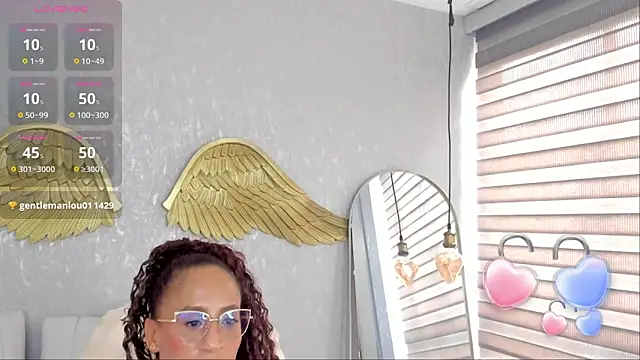 EmmaFerrary online show from 6, 11, 2025