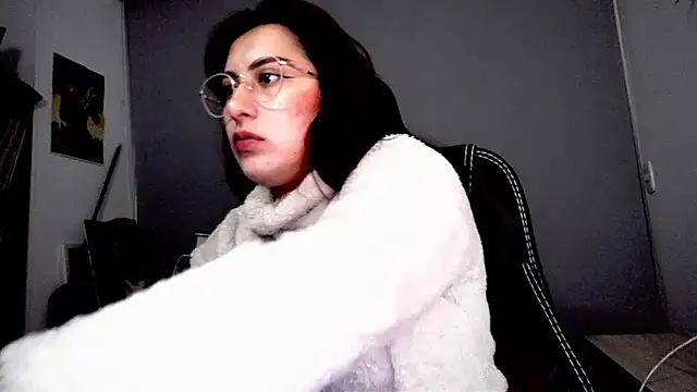 Scarlett Sen online show from 10, 11, 2025