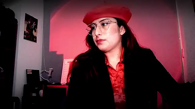 Scarlett Sen online show from 17, 12, 2025