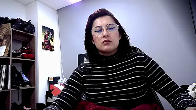 Scarlett Sen online show from 24, 4, 2026