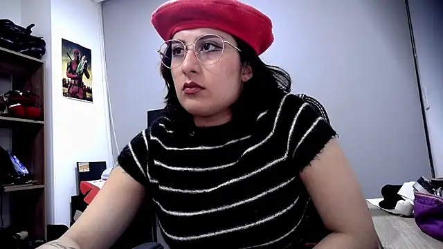 Scarlett Sen online show from 25, 4, 2026