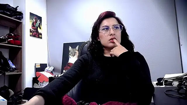 Scarlett Sen online show from 27, 4, 2026