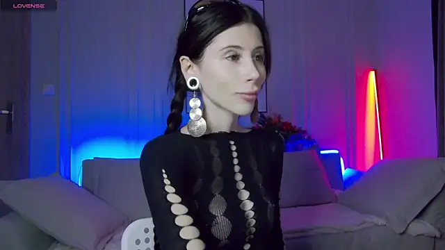 Your Nicolett online show from 30, 12, 2024