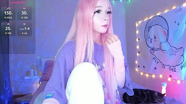 Misty Shadow online show from 11, 11, 2025