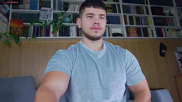 Snapshot of Arilas_ chatting on 17, 9, 2025 Arilas online show from 17, 9, 2025