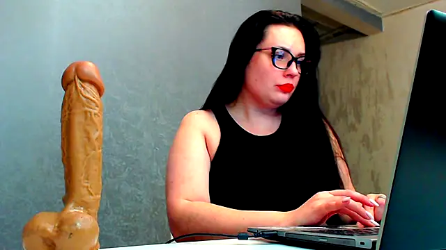 Snapshot of WorshipLilit chatting on 24, 1, 2025 WorshipLilit online show from 24, 1, 2025