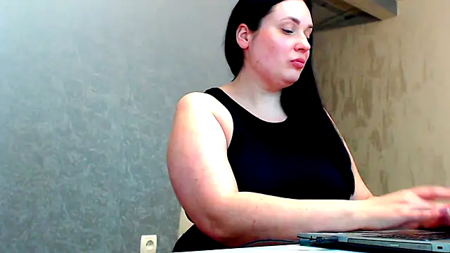 Snapshot of WorshipLilit chatting on 19, 2, 2025 WorshipLilit online show from 19, 2, 2025