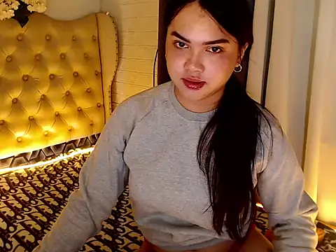 Snapshot of sweet_prettygirl chatting on 24, 10, 2025 sweet prettygirl online show from 24, 10, 2025