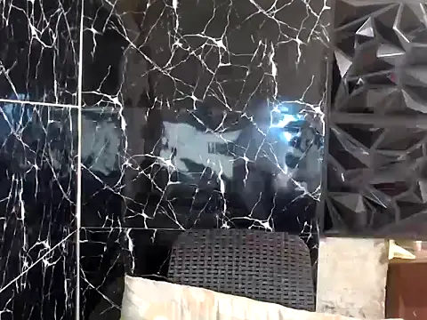 MissKeanna online show from 5, 2, 2025