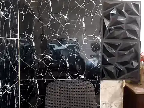 MissKeanna online show from 10, 2, 2025