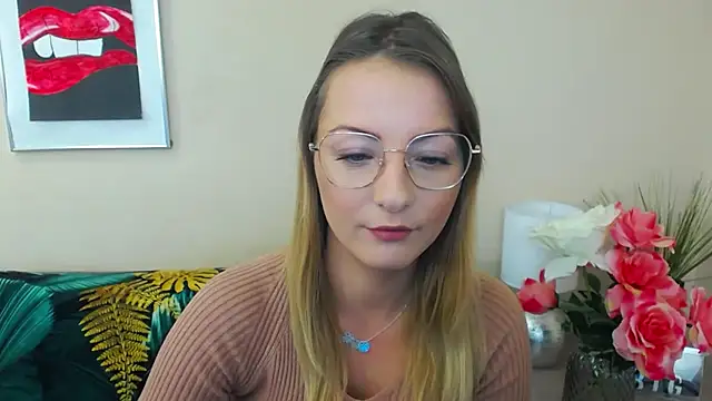 Snapshot of NatalieSexy chatting on 2, 12, 2024 NatalieSexy online show from 2, 12, 2024
