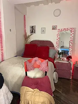 karinacortes online show from 31, 5, 2026