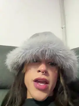 Snapshot of stormytt_ chatting on 28, 12, 2024 stormytt online show from 28, 12, 2024