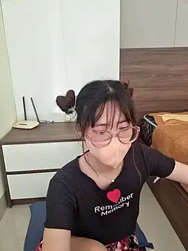 Snapshot of HinaLovely chatting on 9, 1, 2025 HinaLovely online show from 9, 1, 2025