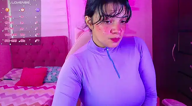Snapshot of Vannessa__Shy chatting on 16, 1, 2025 Vannessa Shy online show from 16, 1, 2025