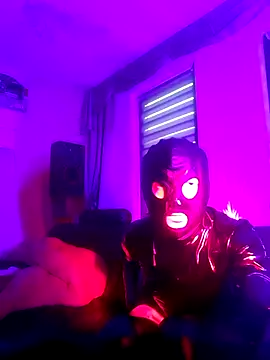 Crystalbitchx online show from 8, 2, 2025