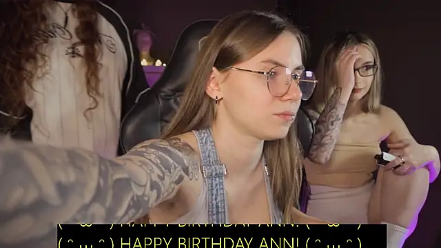 Snapshot of _AnnaStark_ chatting on 26, 2, 2025 AnnaStark online show from 26, 2, 2025