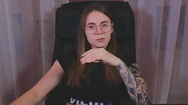 Snapshot of _AnnaStark_ chatting on 14, 3, 2025 AnnaStark online show from 14, 3, 2025