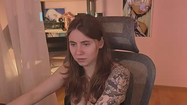 Snapshot of _AnnaStark_ chatting on 8, 7, 2026 AnnaStark online show from 8, 7, 2026