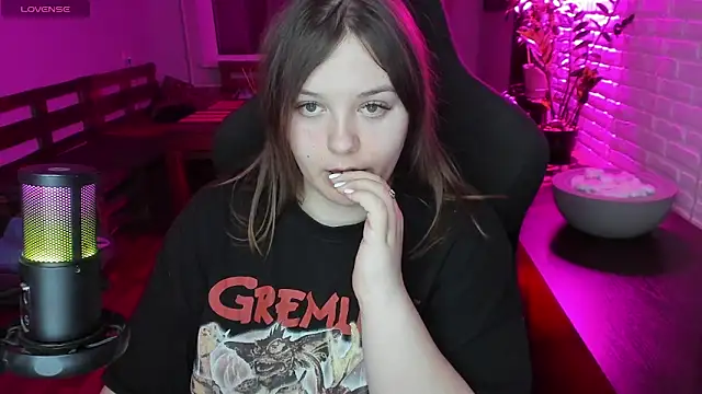 XNirvanaX online show from 5, 12, 2025