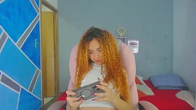 SexyLeilaa online show from 8, 1, 2025